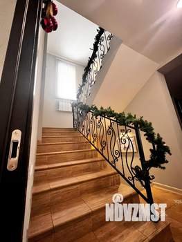 Дом 280м², 2-этажный, посуточно,