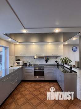 Дом 140м², 3-этажный, посуточно,