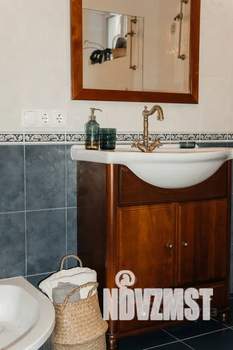 Дом 260м², 3-этажный, посуточно,