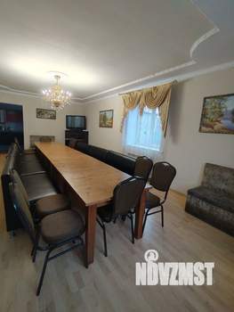 Дом 300м², 3-этажный, посуточно,