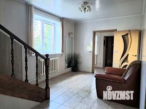 Дом 210м², 3-этажный, посуточно,