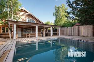 Дом 300м², 2-этажный, посуточно,