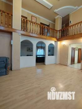 Дом 300м², 3-этажный, посуточно,