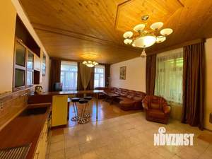 Дом 326м², 2-этажный, на длительный срок,