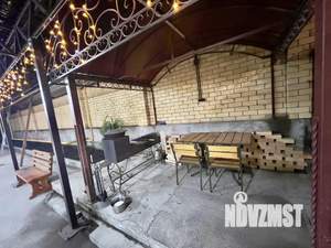 Дом 200м², 3-этажный, посуточно,