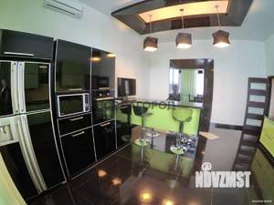 Дом 1000м², 4-этажный, посуточно,