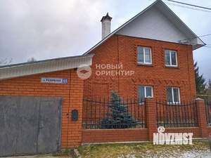 Дом 161м², 2-этажный, на длительный срок,
