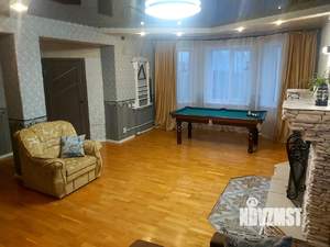 Дом 212м², 2-этажный, посуточно,