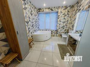 Дом 1000м², 4-этажный, посуточно,