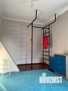 Коттедж 180м², 2-этажный, на длительный срок,