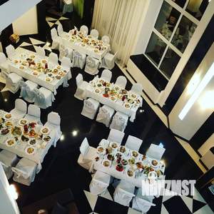 Дом 1000м², 4-этажный, посуточно,