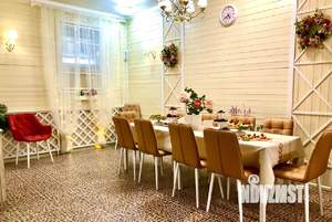 Дом 500м², 2-этажный, посуточно,