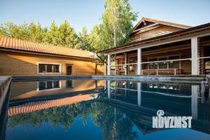 Дом 300м², 2-этажный, посуточно,