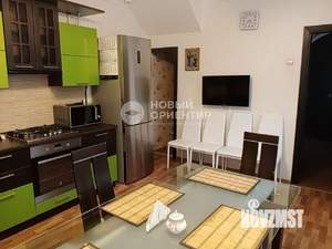 Дом 161м², 2-этажный, на длительный срок,