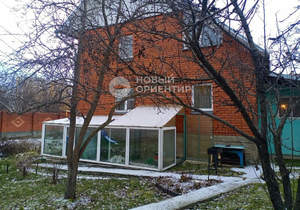 Дом 161м², 2-этажный, на длительный срок,