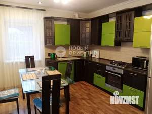 Дом 161м², 2-этажный, на длительный срок,