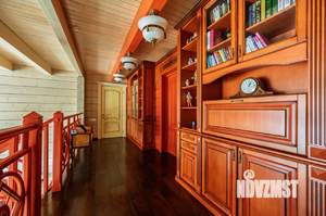 Коттедж 220м², 2-этажный, участок 19 сот.