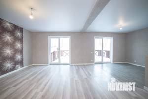 Коттедж 130м², 2-этажный, участок 6 сот.