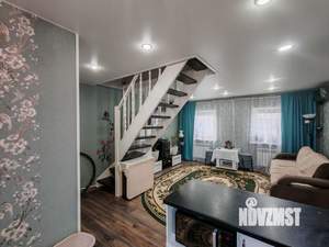 Коттедж 90м², 2-этажный, участок 6 сот.