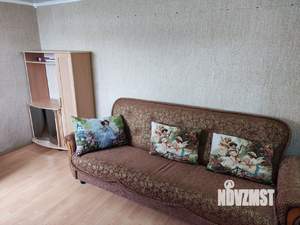 Дом 25м², 2-этажный, участок 6 сот.