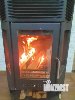 Коттедж 180м², 2-этажный, участок 6 сот.