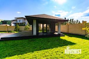 Коттедж 355м², 2-этажный, участок 15 сот.