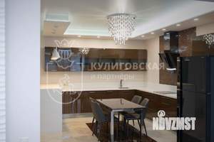 Коттедж 360м², 2-этажный, участок 14 сот.