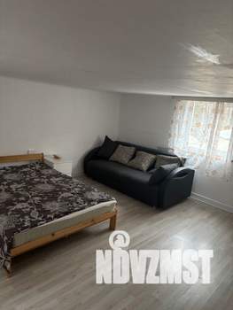 Дом 60м², 2-этажный, участок 7 сот.