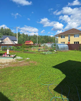 Дом 204м², 2-этажный, участок 10 сот.