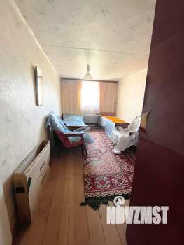 Дом 60м², 2-этажный, участок 8 сот.