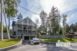 Дом 600м², 3-этажный, участок 15 сот.