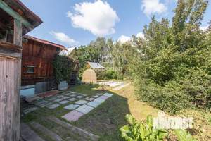 Дом 40м², 2-этажный, участок 6 сот.