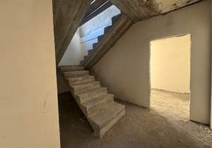 Дом 147м², 2-этажный, участок 10 сот.