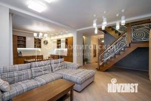 Таунхаус 240м², 3-этажный, участок 2 сот.