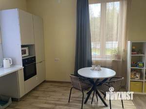 Дом 159м², 2-этажный, участок 8 сот.