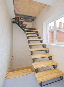 Дом 230м², 3-этажный, участок 4 сот.