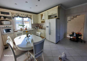 Дом 102м², 2-этажный, участок 3 сот.