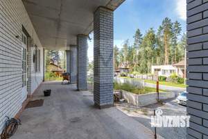 Дом 600м², 3-этажный, участок 15 сот.