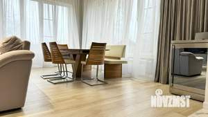 Коттедж 278м², 2-этажный, участок 15 сот.