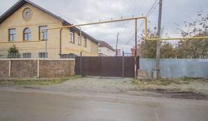 Дом 230м², 3-этажный, участок 4 сот.