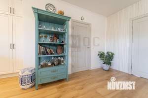 Дом 194м², 2-этажный, участок 7 сот.