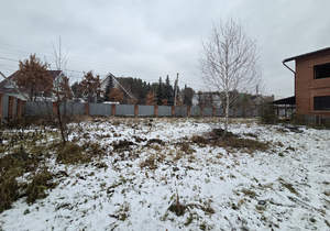 Дом 262м², 3-этажный, участок 10 сот.