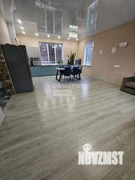 Коттедж 159м², 2-этажный, участок 10 сот.