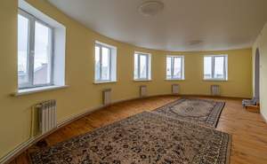 Дом 640м², 4-этажный, участок 12 сот.