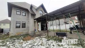 Дом 178м², 2-этажный, участок 8 сот.