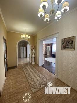 Коттедж 262м², 2-этажный, участок 20 сот.