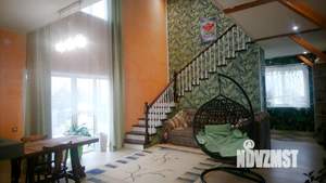 Коттедж 132м², 2-этажный, участок 10 сот.