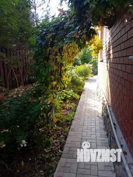 Коттедж 263м², 2-этажный, участок 9 сот.