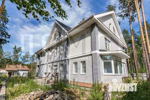 Дом 600м², 3-этажный, участок 15 сот.