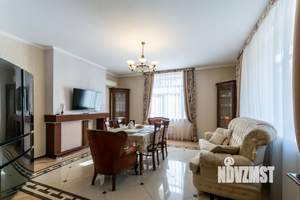 Коттедж 479м², 3-этажный, участок 15 сот.